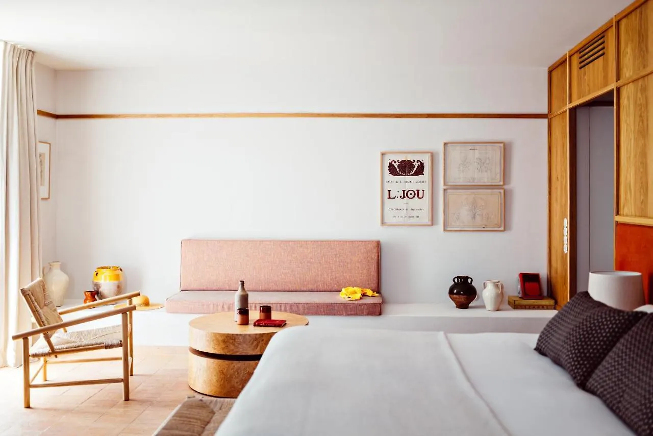 *****  Capelongue, a Beaumier hotel Bonnieux France